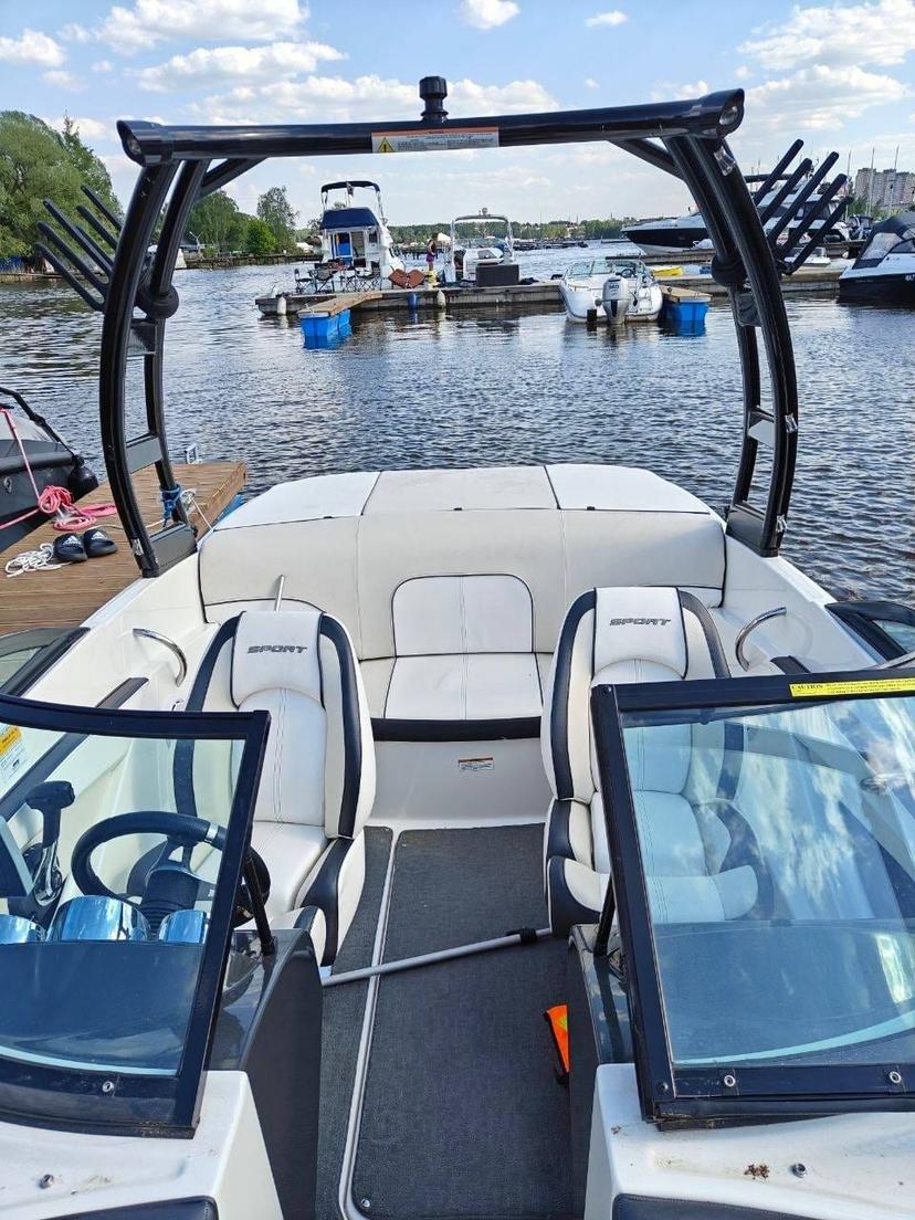 Катер Sea Ray 190 фото 4